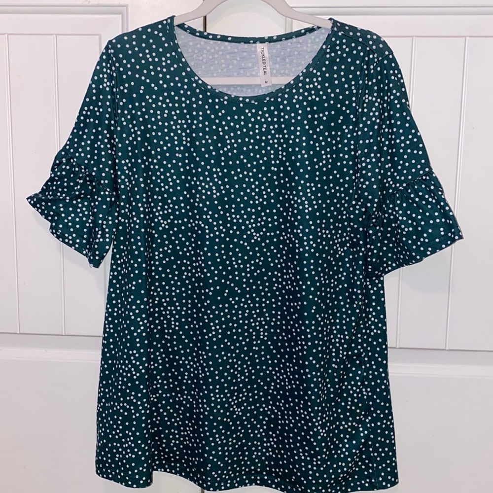 Green blouse